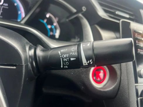 Used 2019 Honda Civic EX image 43