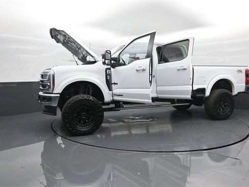 New 2026 Ford F250 Lariat w/ Lariat Ultimate Package image 37