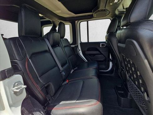 Used 2018 Jeep Wrangler Unlimited Rubicon AWD/4WD image 19