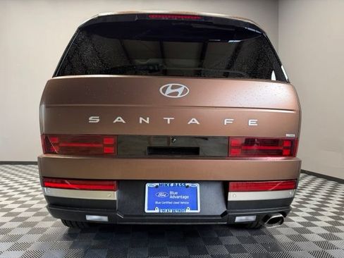 Used 2024 Hyundai Santa Fe Limited AWD/4WD image 10