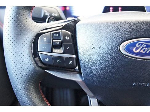 Used 2025 Ford Explorer ST w/ Sun And Sound Package AWD/4WD image 18