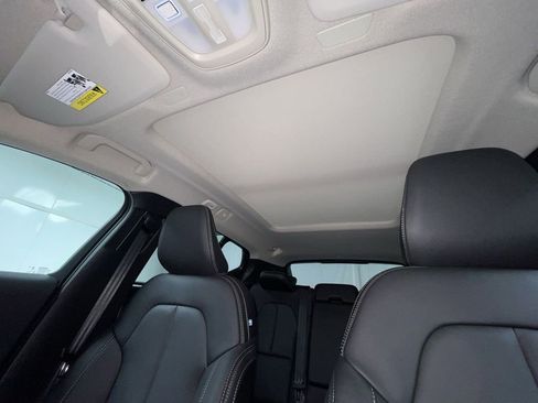 New 2026 Volvo XC40 B5 Core w/ Climate Package image 11