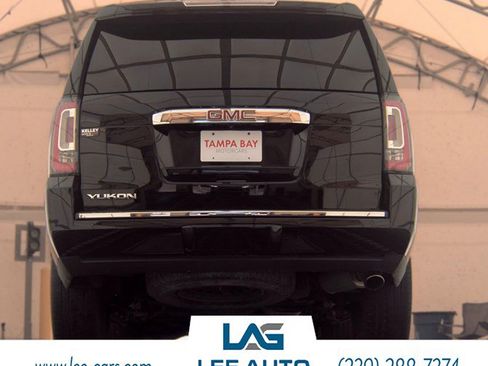 Used 2019 GMC Yukon Denali w/ Denali Ultimate Package RWD image 2