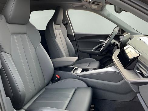 New 2025 Audi Q5 Premium Plus image 19