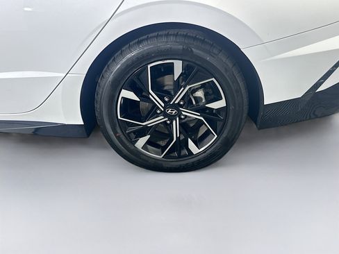 Used 2024 Hyundai Sonata SEL FWD image 11