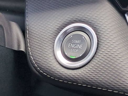 Certified 2025 Chevrolet Equinox LT FWD image 33
