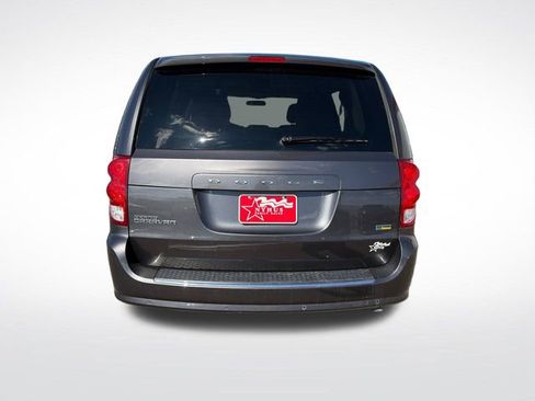 Used 2016 Dodge Grand Caravan SE w/ Quick Order Package 29E SE FWD image 5