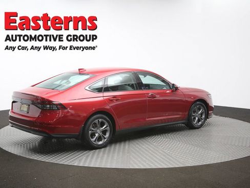Used 2023 Honda Accord EX image 41