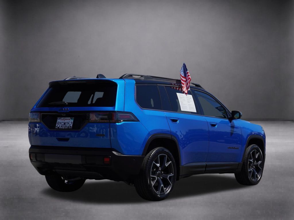 Used 2026 Jeep Cherokee Overland AWD/4WD image 4