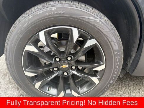 Used 2023 Chevrolet TrailBlazer LT FWD image 11