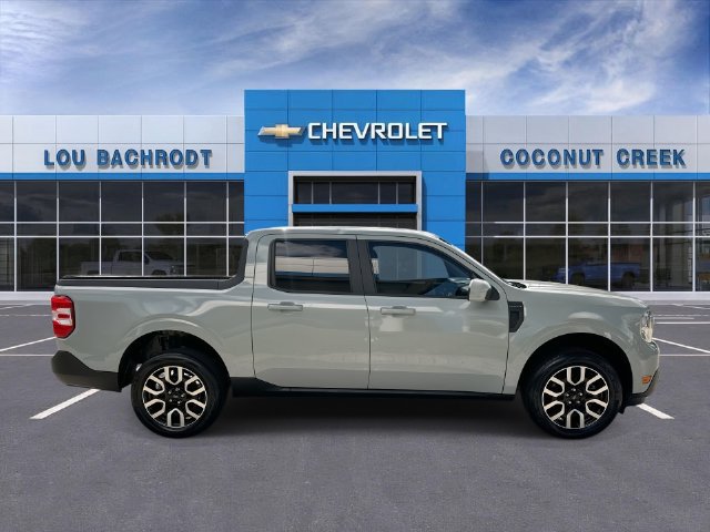 Used 2023 Ford Maverick Lariat FWD image 9