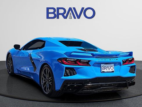 Used 2023 Chevrolet Corvette Stingray Preferred Conv w/ Z51 Performance Package RWD image 3
