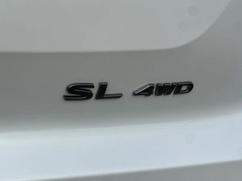New 2026 Nissan Pathfinder SL AWD/4WD image 33