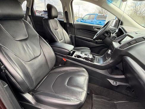 Certified 2019 Ford Edge Titanium w/ Cold Weather Package image 10