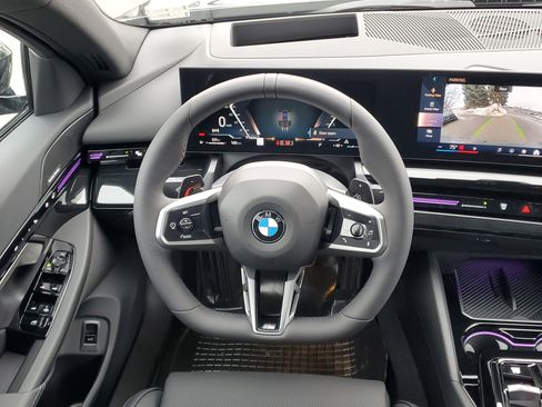 New 2026 BMW 530i xDrive 530i xDrive w/ M Sport Package image 23