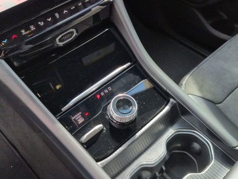 New 2026 Jeep Grand Cherokee L Laredo image 19