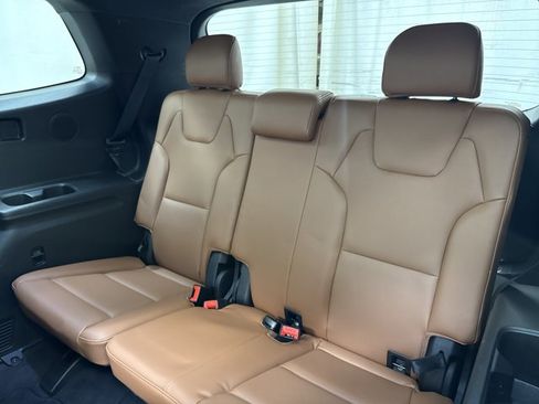 Certified 2025 Kia Telluride SX Prestige X-Line AWD/4WD image 30