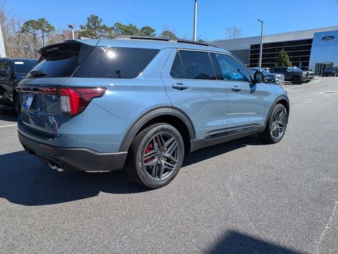 New 2026 Ford Explorer ST w/ Sun And Sound Package AWD/4WD image 4