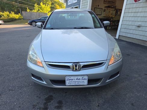 Used 2007 Honda Accord SE image 3