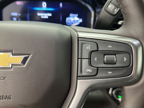 Used 2025 Chevrolet Silverado 2500 LTZ w/ LTZ Plus Package AWD/4WD image 24