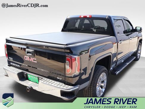 Used 2018 GMC Sierra 1500 SLT w/ SLT Premium Package AWD/4WD image 5