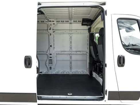 Used 2023 RAM ProMaster 2500 FWD image 35