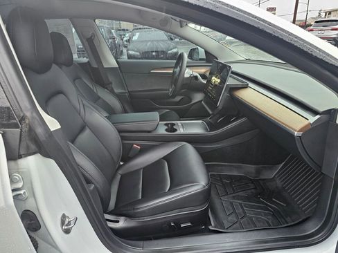 Used 2022 Tesla Model 3 Long Range image 11