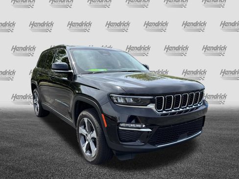Used 2022 Jeep Grand Cherokee Limited 4xe image 6
