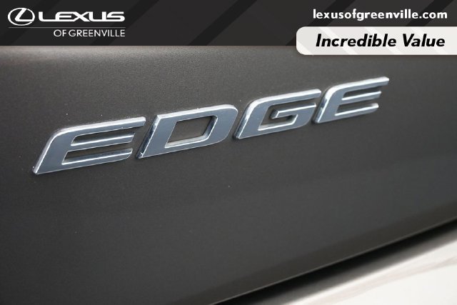 Used 2019 Ford Edge SEL w/ Equipment Group 201A AWD/4WD image 11