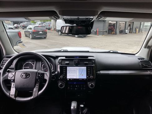 Used 2020 Toyota 4Runner TRD Pro AWD/4WD image 11