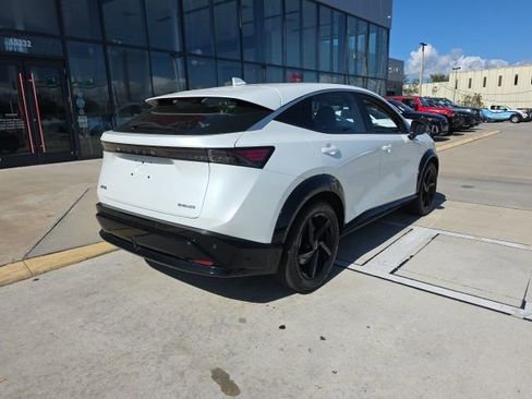 Used 2024 Nissan Ariya FWD image 4