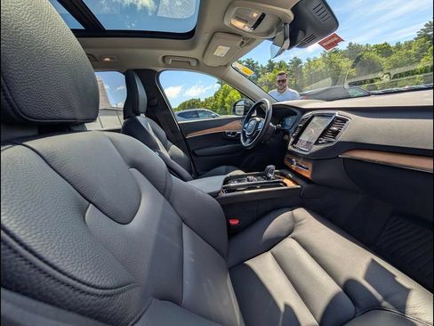 Certified 2024 Volvo XC90 B6 Plus w/ Protection Package AWD/4WD image 20