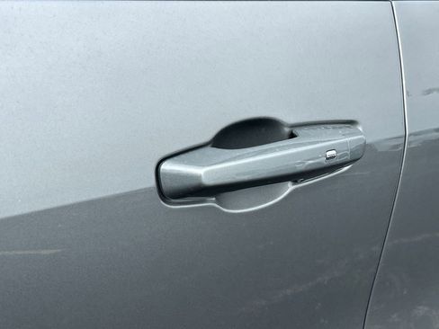 New 2026 GMC Acadia Elevation image 15