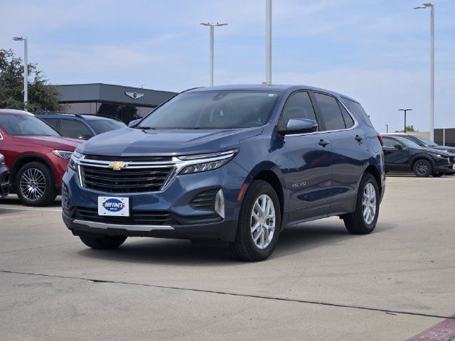 Used 2024 Chevrolet Equinox LT FWD image 2