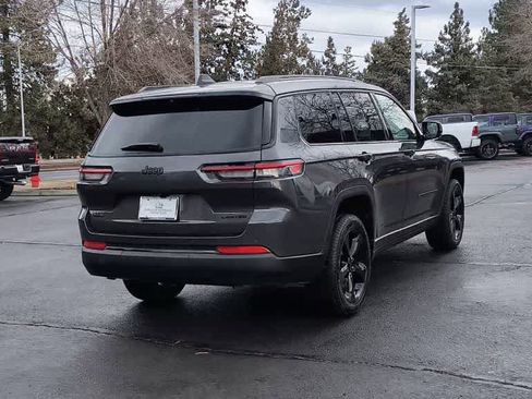 New 2025 Jeep Grand Cherokee L Limited w/ Luxury Tech Group II image 8