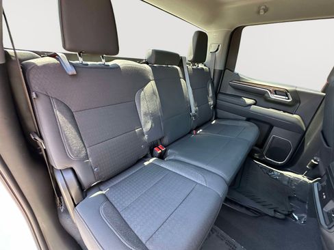 Used 2023 Chevrolet Silverado 1500 LT AWD/4WD image 27