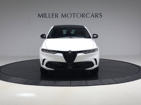 Used 2025 Alfa Romeo Tonale image 12