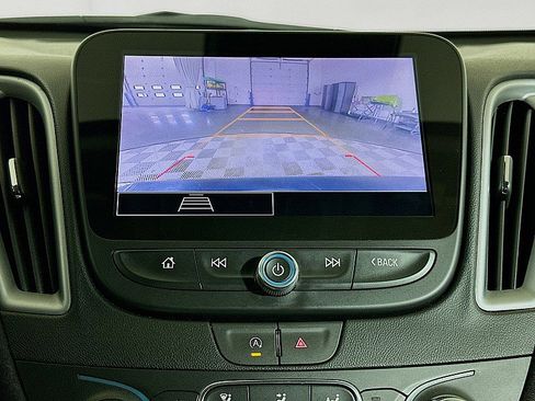 Used 2023 Chevrolet Malibu LT image 15