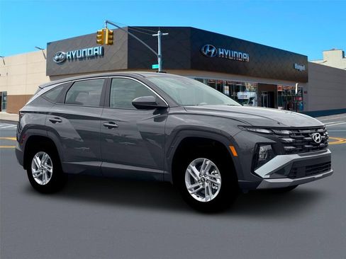 New 2026 Hyundai Tucson SE AWD/4WD image 10