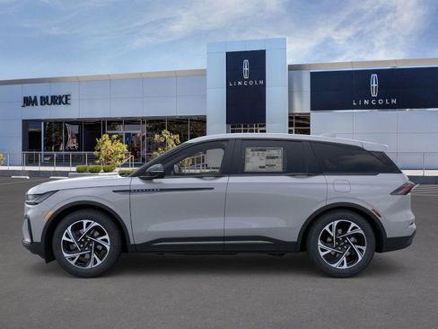 New 2026 Lincoln Nautilus Premier w/ Equipment Group 102A image 2