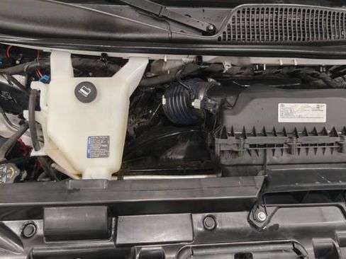 Used 2023 GMC Savana 3500 w/ Power Convenience Package RWD image 33