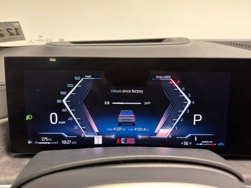 Used 2023 BMW X7 xDrive40i w/ Executive Package image 16