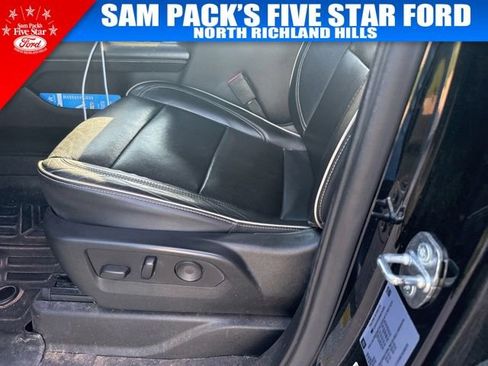 Used 2021 Chevrolet Suburban Premier w/ Premium Package AWD/4WD image 9