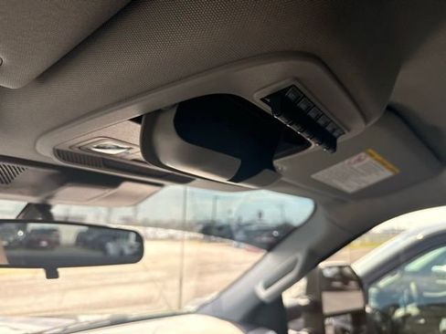 Used 2025 Ford F250 XL w/ STX Appearance Package image 27