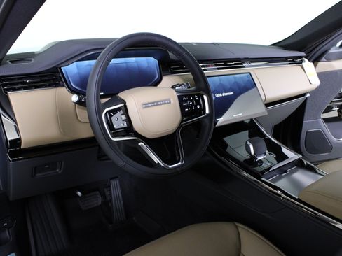 New 2026 Land Rover Range Rover Sport SE image 16