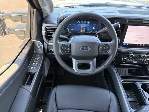 New 2026 Ford F250 Lariat w/ Black Appearance Package AWD/4WD image 12
