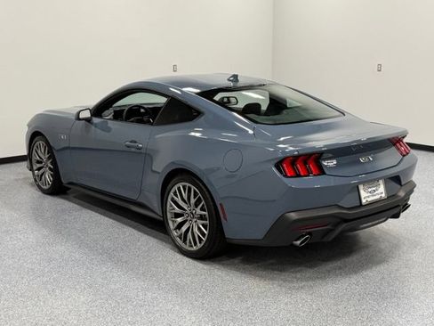 Used 2026 Ford Mustang GT Premium RWD image 6