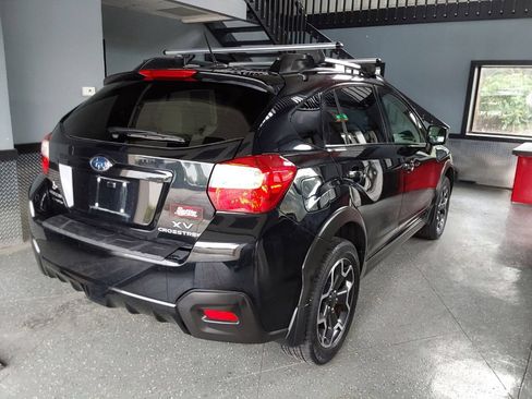 Used 2014 Subaru Crosstrek 2.0i Limited AWD/4WD image 8