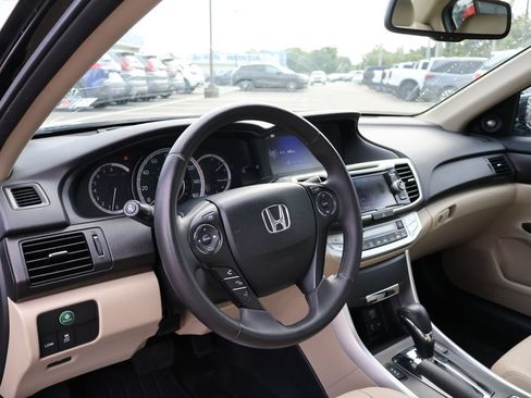Used 2013 Honda Accord EX-L image 16