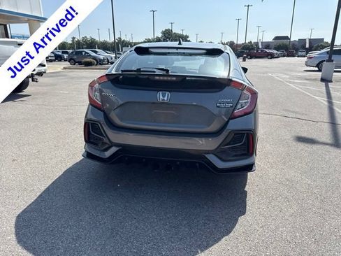 Used 2020 Honda Civic Sport image 2